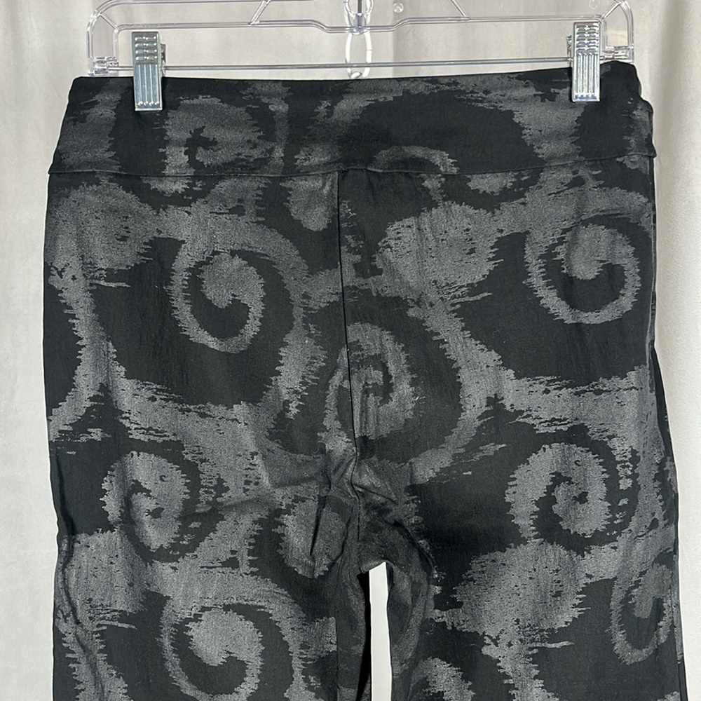 Krazy Larry Pull-On Ankle Pants Black Swirls. - Picture 6 of 8